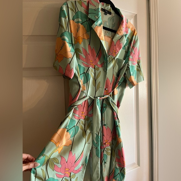Lulus Totally Tropical Light Green Floral Print Button-Up Shirt Dress - size M - Picture 3 of 7
